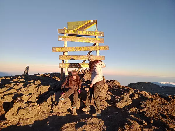 6 days Machame route Kilimanjaro climbing tour package